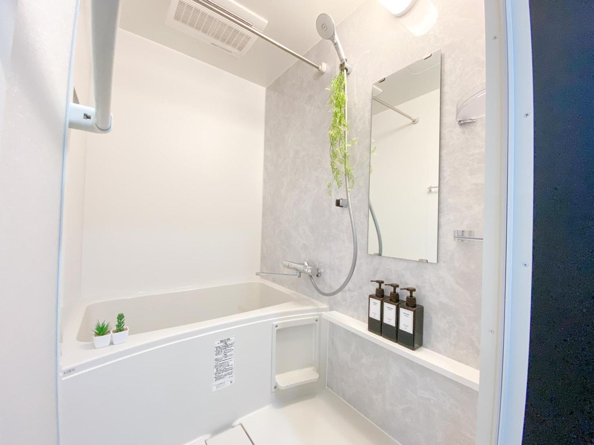 Residential Hotel Glitter Usjまで1駅5分 โอซาก้า ภายนอก รูปภาพ